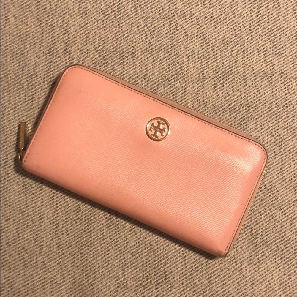 PINK Tory Burch Wallet Good Condition